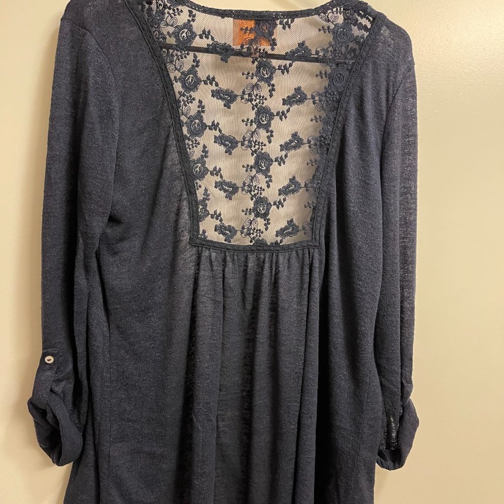 Cardigan - Picture 3 of 3